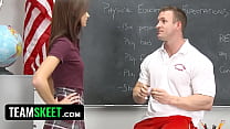 Sexy Ho Creamed After Fuck Of Teachers Desk